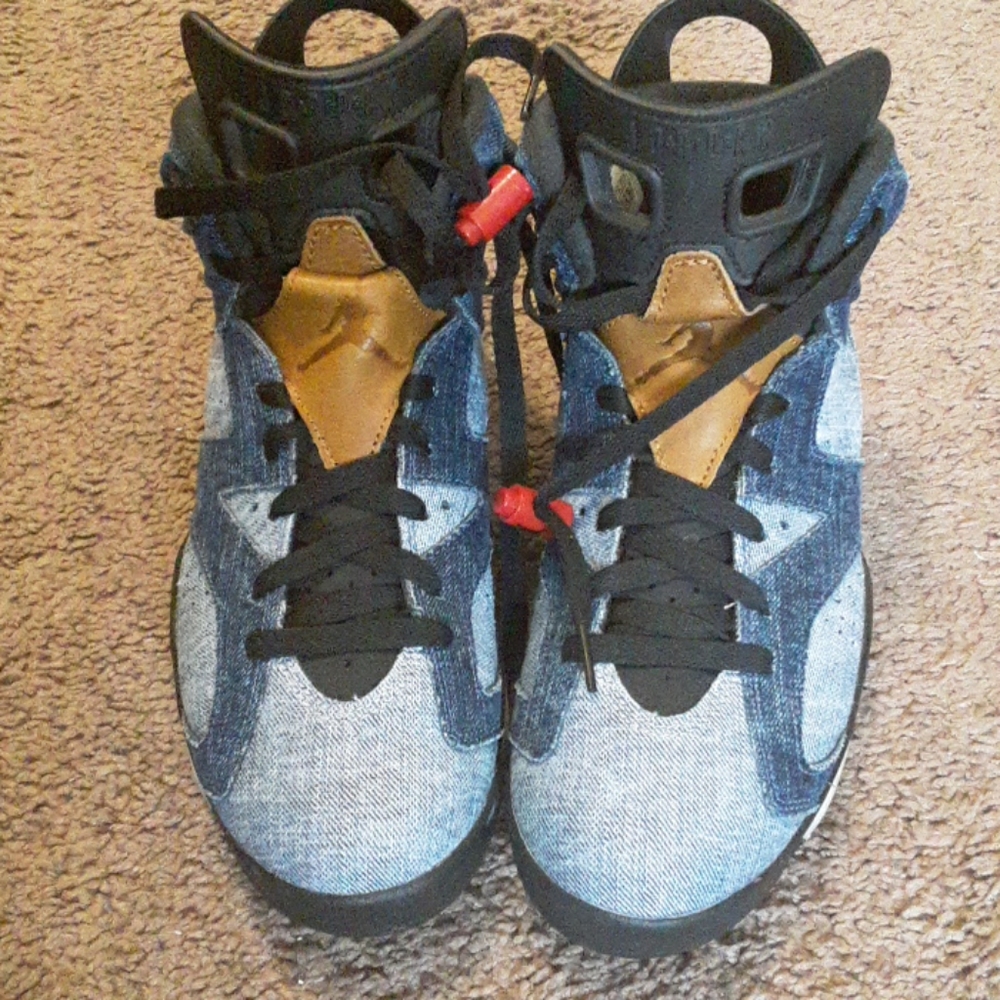 Air Jordan Retro 6